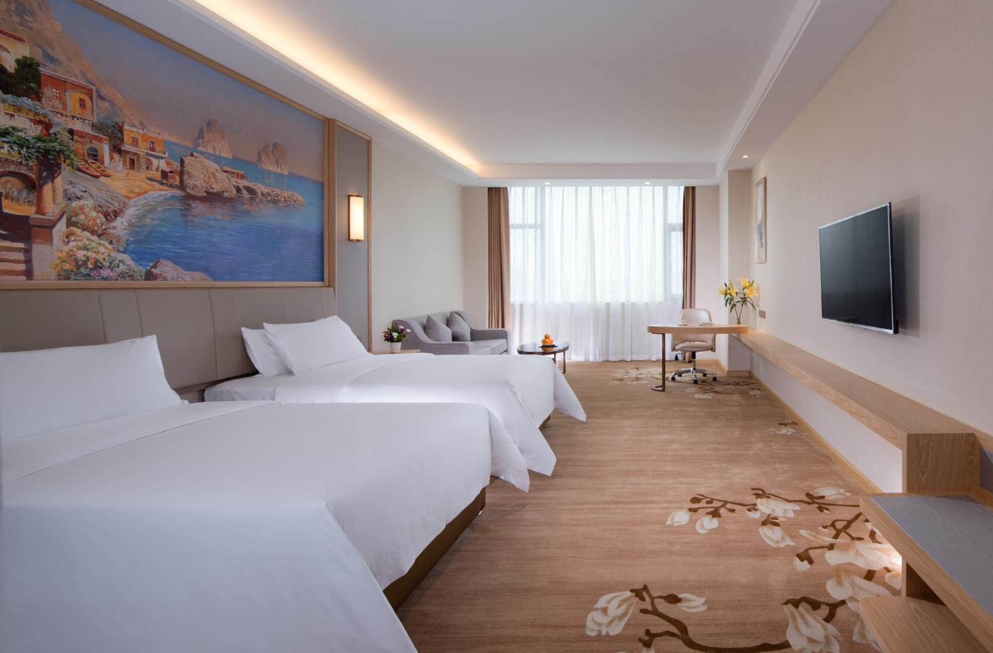 Vienna International Hotel Lianjiang  Екстер'єр фото