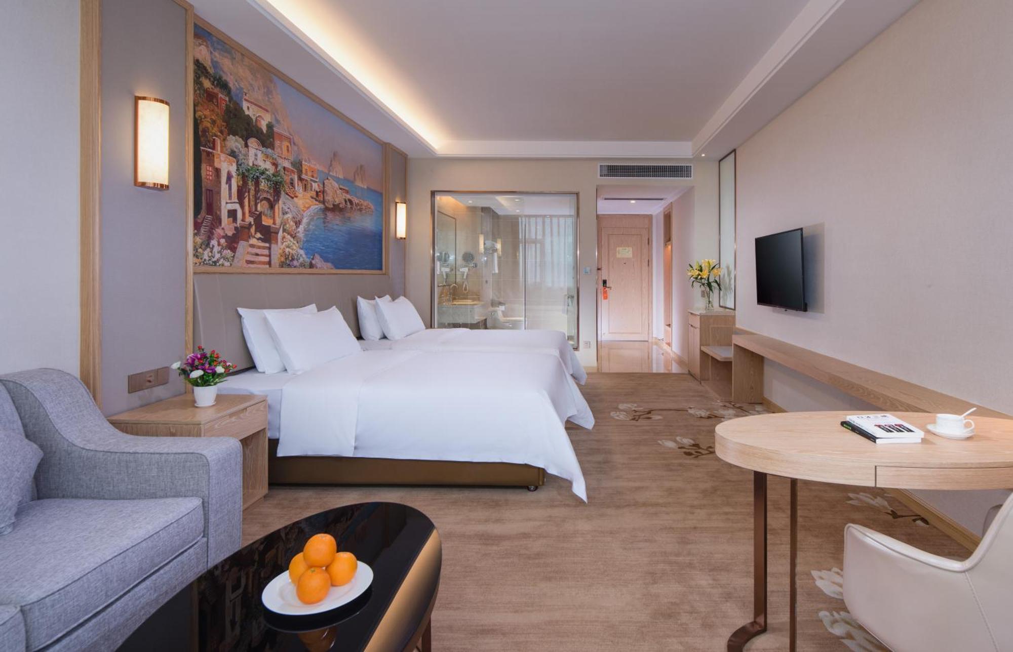 Vienna International Hotel Lianjiang  Екстер'єр фото